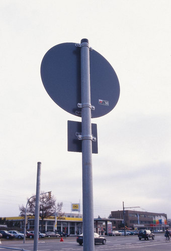 E841104